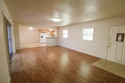 2106 E 109th Avenue, Tampa, FL 33612 - Photo 5