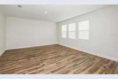 9841 Surrey Rose Drive, San Antonio, FL 33576 - Photo 13