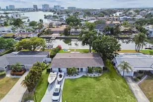 3922 Fontainebleau Dr, Tampa, FL 33634 - Photo 51