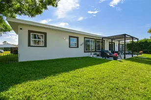 3922 Fontainebleau Dr, Tampa, FL 33634 - Photo 43