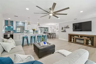 3922 Fontainebleau Dr, Tampa, FL 33634 - Photo 9