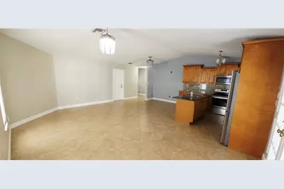 4703 Cypress Tree Drive, Tampa, FL 33624 - Photo 5