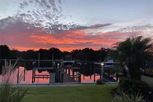 2424 W Tampa Bay Blvd, Tampa, FL 33607 - Photo 13