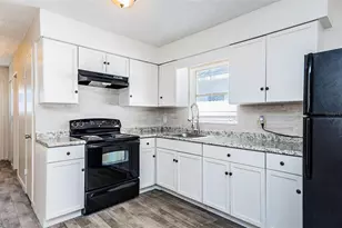 3025 54th St S, Gulfport, FL 33707 - Photo 25