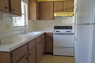 3025 54th St S, Gulfport, FL 33707 - Photo 31