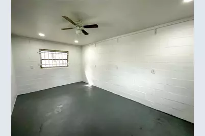 4105 W Knights Avenue, Tampa, FL 33611 - Photo 7