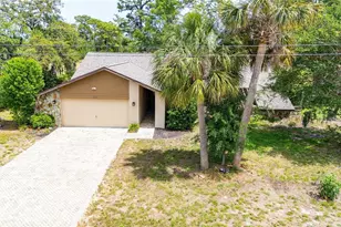 5298 Florentine Ct, Spring Hill, FL 34608 - Photo 5
