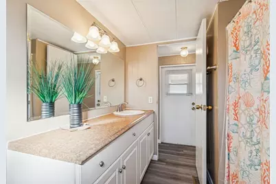 86 Pindo Palm Street W, Largo, FL 33770 - Photo 15