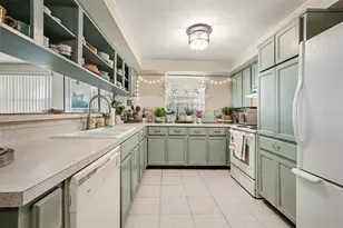 5541 Andrea Dr, Holiday, FL 34690 - Photo 9