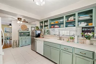 5541 Andrea Dr, Holiday, FL 34690 - Photo 7