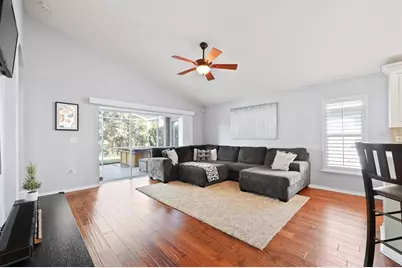 10345 Lightner Bridge Drive, Tampa, FL 33626 - Photo 9