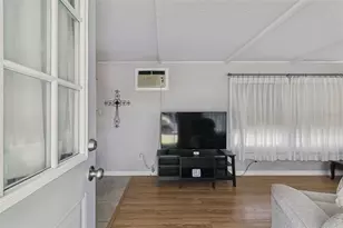 12674 Seminole Blvd, Largo, FL 33778 - Photo 9