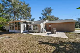 12902 N Howard Ave, Tampa, FL 33612 - Photo 31