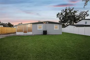 10120 Alambra Ave, Tampa, FL 33619 - Photo 53