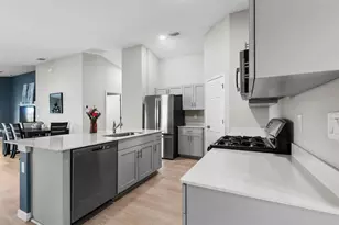 5424 Summer Sunset Dr, Apollo Beach, FL 33572 - Photo 11