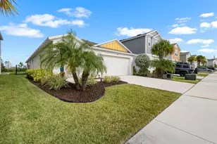 5424 Summer Sunset Dr, Apollo Beach, FL 33572 - Photo 1