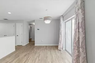 5662 Tower Palms Ln, Lakeland, FL 33811 - Photo 15