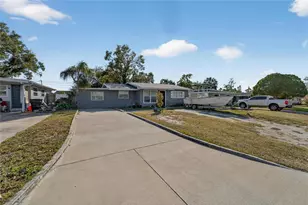 5230 45th Ave N, Saint Petersburg, FL 33709 - Photo 5
