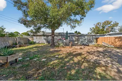 5230 45th Avenue N, Saint Petersburg, FL 33709 - Photo 39