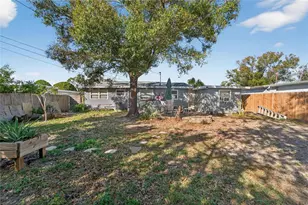 5230 45th Ave N, Saint Petersburg, FL 33709 - Photo 39