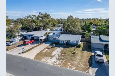 5230 45th Avenue N, Saint Petersburg, FL 33709 - Photo 51