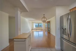 4775 Cove Cir, Madeira Beach, FL 33708 - Photo 11