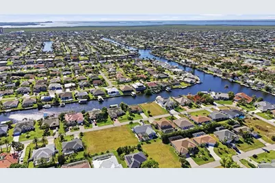 1912 SW 48th Lane, Cape Coral, FL 33914 - Photo 17