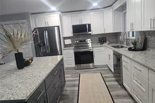 12446 88th Ave, Seminole, FL 33772 - Photo 13