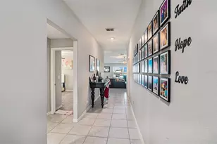 9731 Lemon Drop Loop, Ruskin, FL 33573 - Photo 3