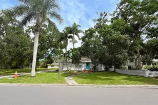 3308 3rd Ave W, Bradenton, FL 34205 - Photo 1