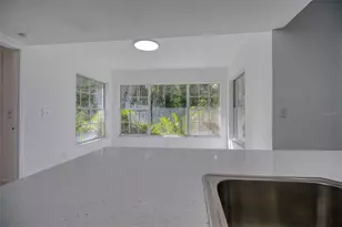 15715 Almondwood Dr, Tampa, FL 33613 - Photo 17