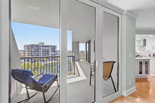 1660 Gulf Blvd, Clearwater Beach, FL 33767 - Photo 9