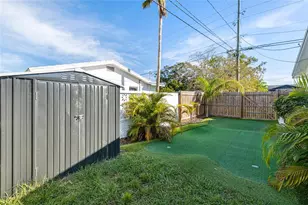 2000 57th St N, Saint Petersburg, FL 33710 - Photo 19