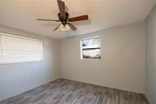 9821 El Camino Real Ave, Port Richey, FL 34668 - Photo 17