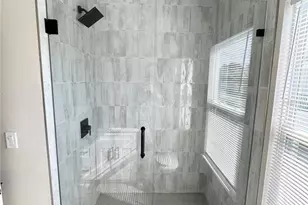 2738 16th Ave N, Saint Petersburg, FL 33713 - Photo 9