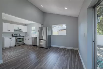 2401 Devonwoode Place, Seffner, FL 33584 - Photo 13