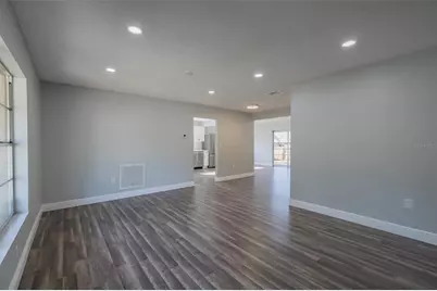 2401 Devonwoode Place, Seffner, FL 33584 - Photo 15