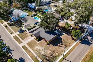 2401 Devonwoode Pl, Seffner, FL 33584 - Photo 39