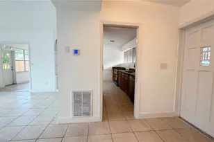 406 Dunedin Ave, Temple Terrace, FL 33617 - Photo 19
