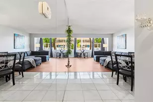 6960 20th Ave N, Saint Petersburg, FL 33710 - Photo 3