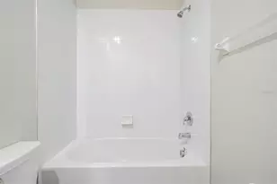 8082 Rolling Shell Trail, Wesley Chapel, FL 33545 - Photo 13