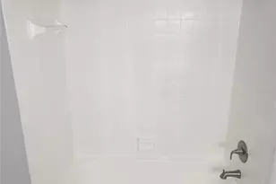 14027 Village View Dr, Tampa, FL 33624 - Photo 19