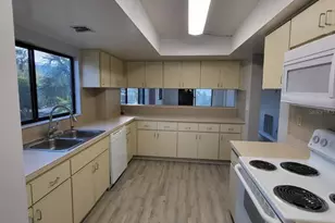 650 Island Way, Clearwater, FL 33767 - Photo 21