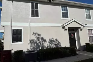 2318 Tanbark Ridge Pl, Plant City, FL 33563 - Photo 5