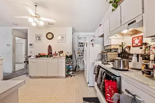 2050 Telogia Ct, Holiday, FL 34690 - Photo 15