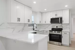 4327 Newgate Ave, Holiday, FL 34691 - Photo 9