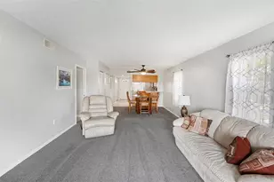12055 3rd St E, Treasure Island, FL 33706 - Photo 5