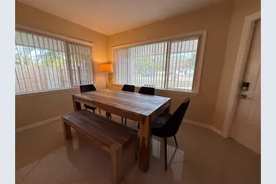 5920 1st Street N, Saint Petersburg, FL 33703 - Photo 9