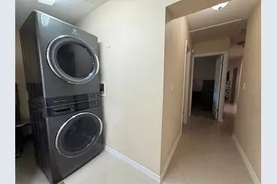 5920 1st Street N, Saint Petersburg, FL 33703 - Photo 21