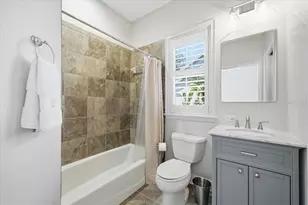 2113 Carroll Landing Dr, Tampa, FL 33612 - Photo 37